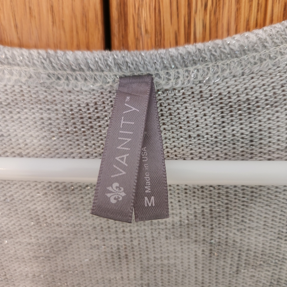 Vanity Cardigan - Picture 3 of 9